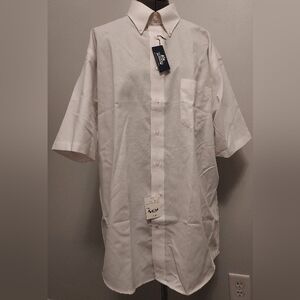 New with Tag Stafford Wrinkle Free Button Up Collared Dress Shirt Short Sleeve